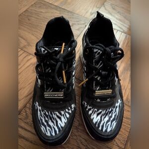 Skechers Black and White Zebra Print- Size 7.5